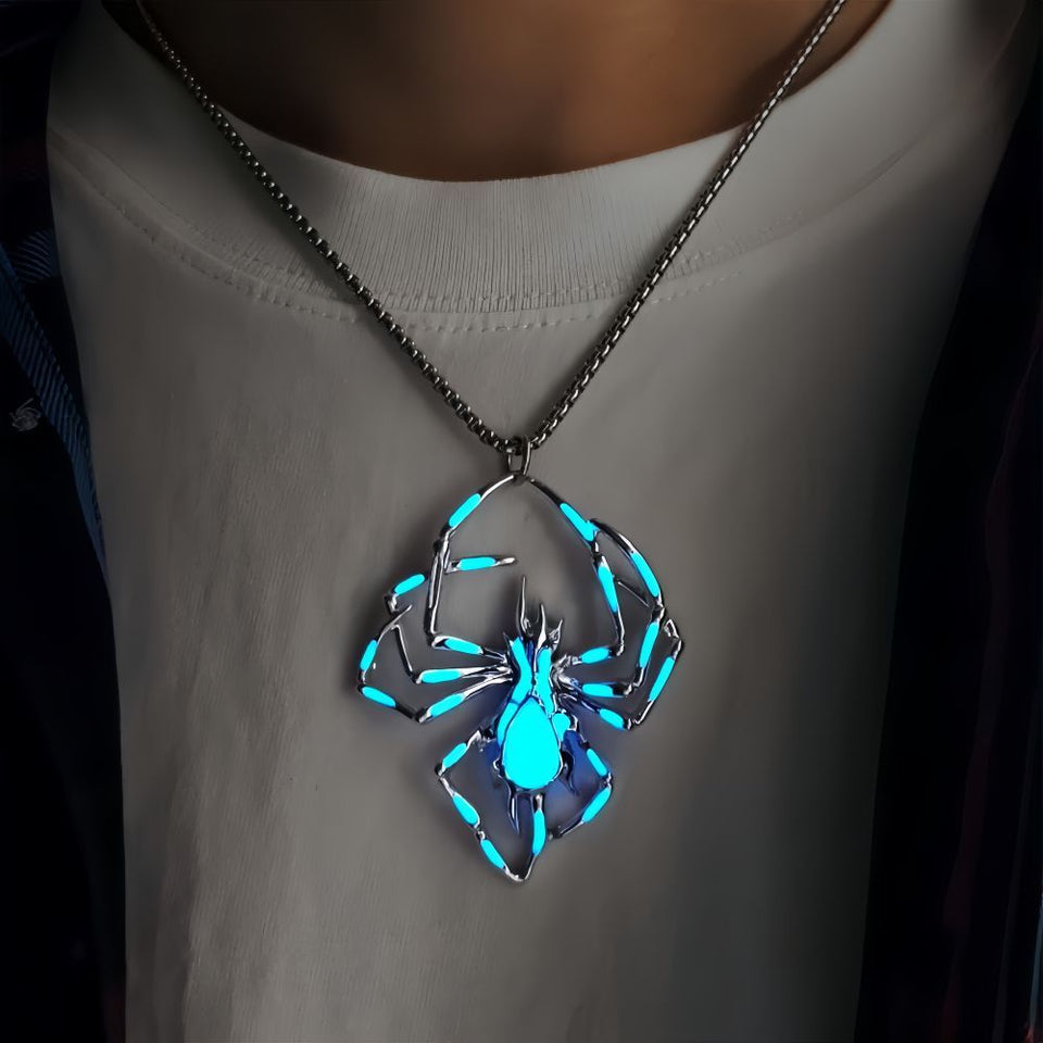 Luminescent spider Necklace
